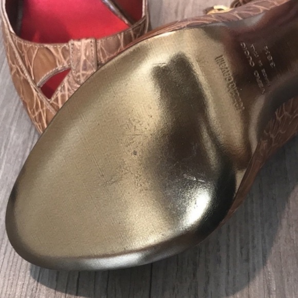 Roberto Cavalli Vintage Crocodile Embossed Leather Peep Toe Shoes - Picture 7 of 11